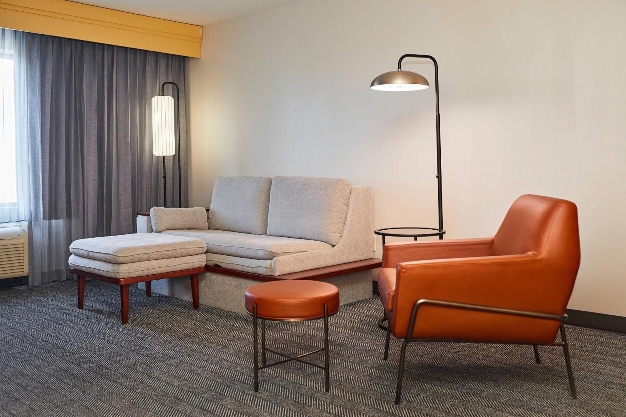 Courtyard Medford Airport Hotell Eksteriør bilde